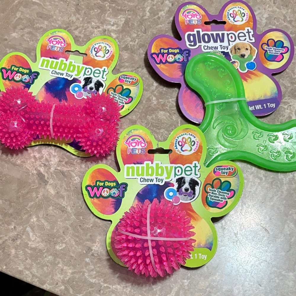 Yong Pets Nubby Pet Chew Toy Set - Pink and Green